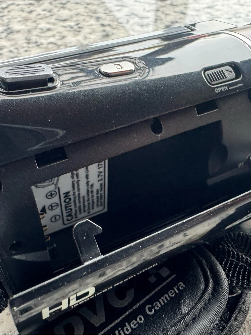 DV by Dolce Vita Black and Silver HD Camcorder untested needs battery